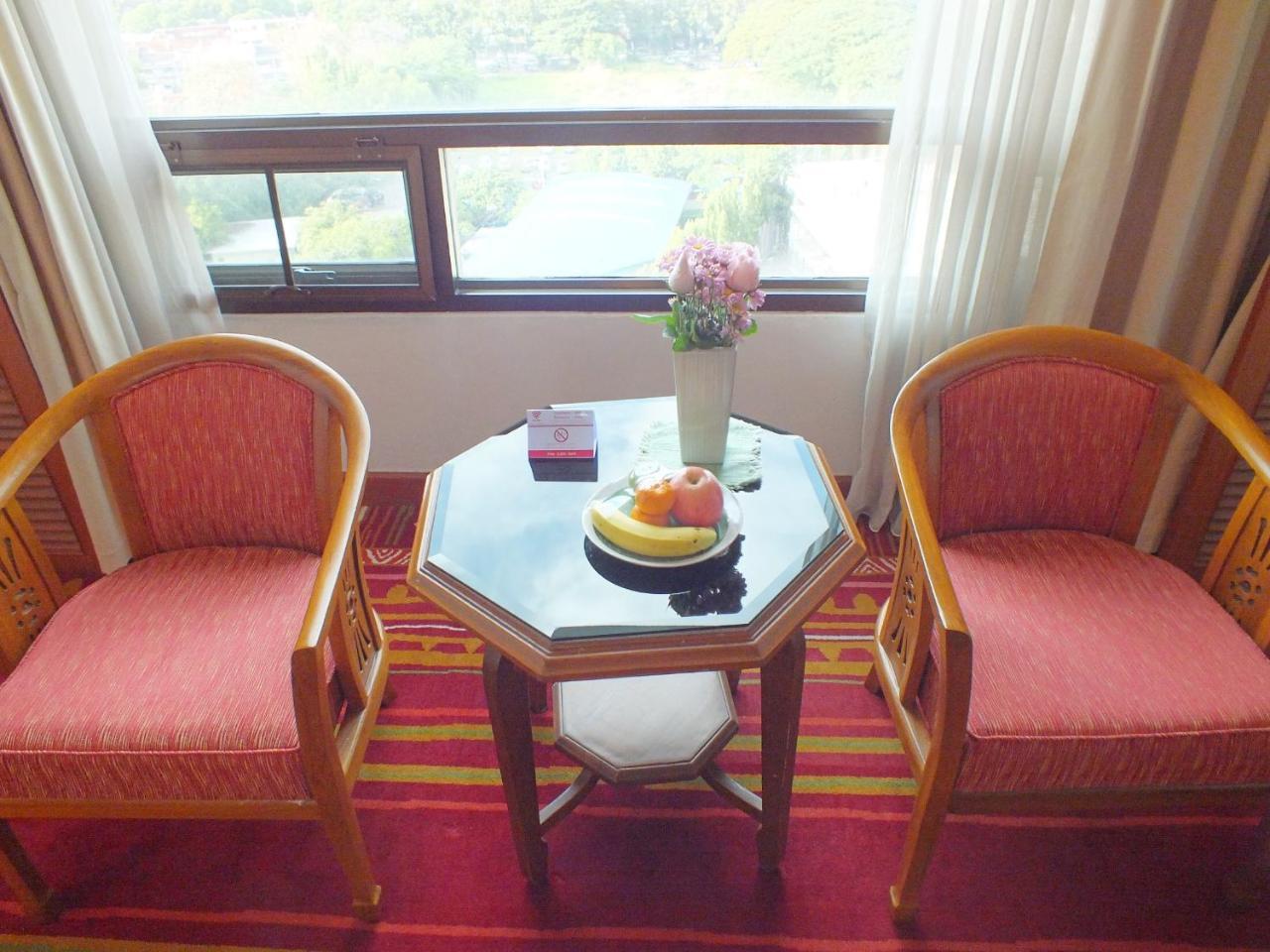 The Park Hotel, Chiang Mai Eksteriør billede