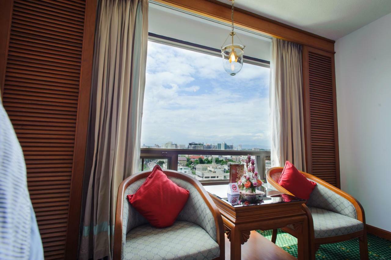 The Park Hotel, Chiang Mai Eksteriør billede