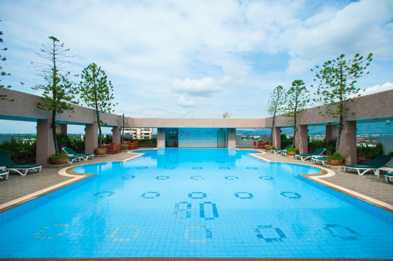 The Park Hotel, Chiang Mai Eksteriør billede